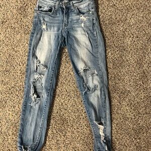 Ladies Kancan size 3/25 light wash distressed jeans